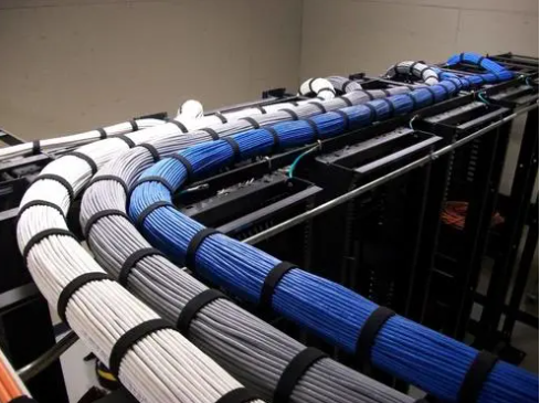 长距离光缆布线准备、施工技术