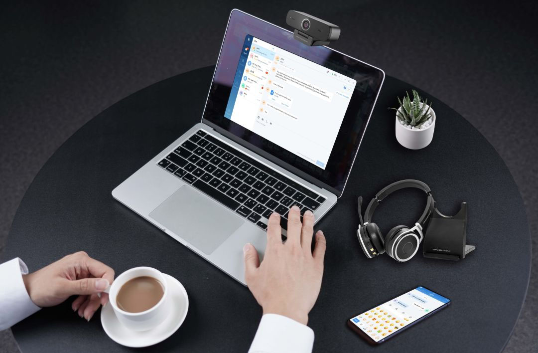 降噪麦克风办公应用