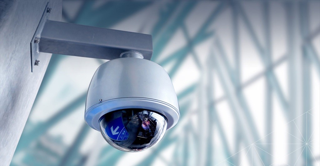 在安防监控系统里CMOS摄像机在超宽动态摄像中的优势