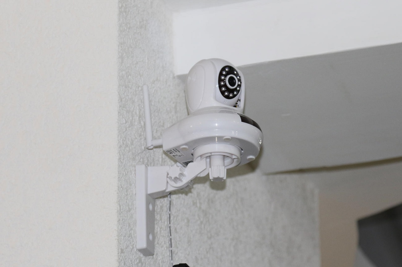 安防视频监控系统里的全方位云台简介